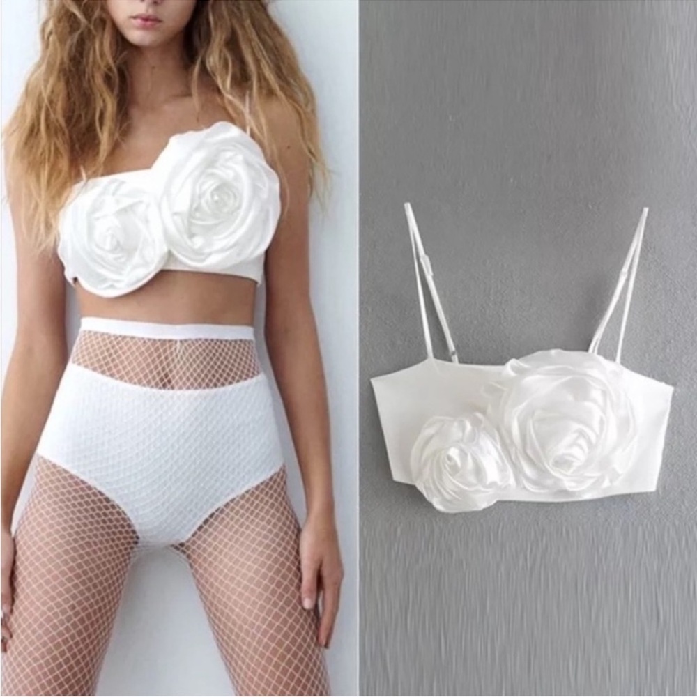 Rose Appliqué Satin White Top, Silver Zipper Back
$65 $65 Size: M/L